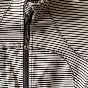 Lululemon Fitted Zip Up Jacket